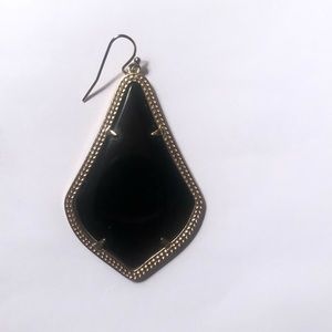 Kendra Scott- Alex drop earring in black
